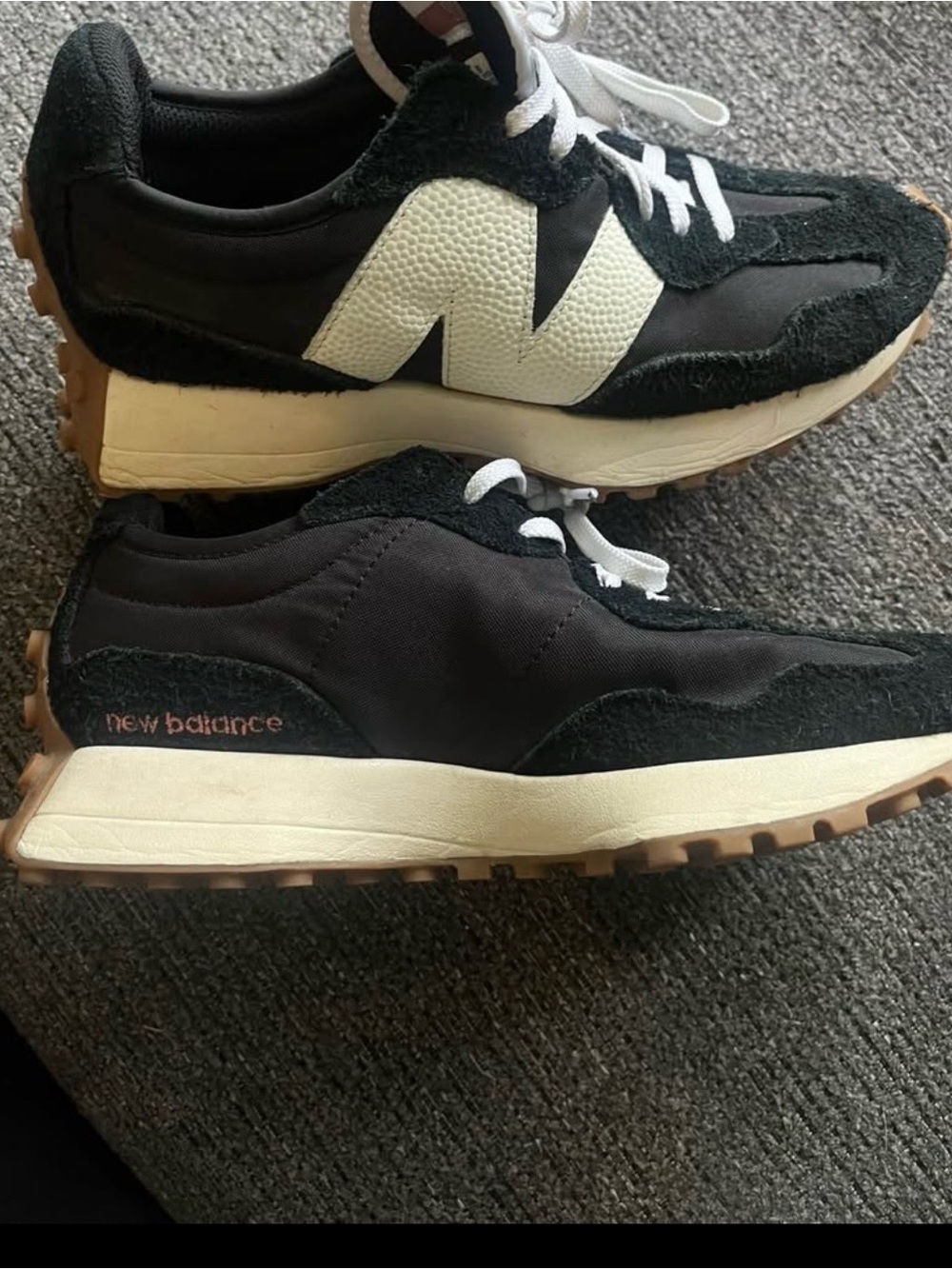 New Balance Women’s Black & Cream Retro Runner Sneakers